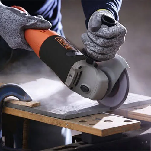 Угловая шлифмашина Black&Decker KG1202