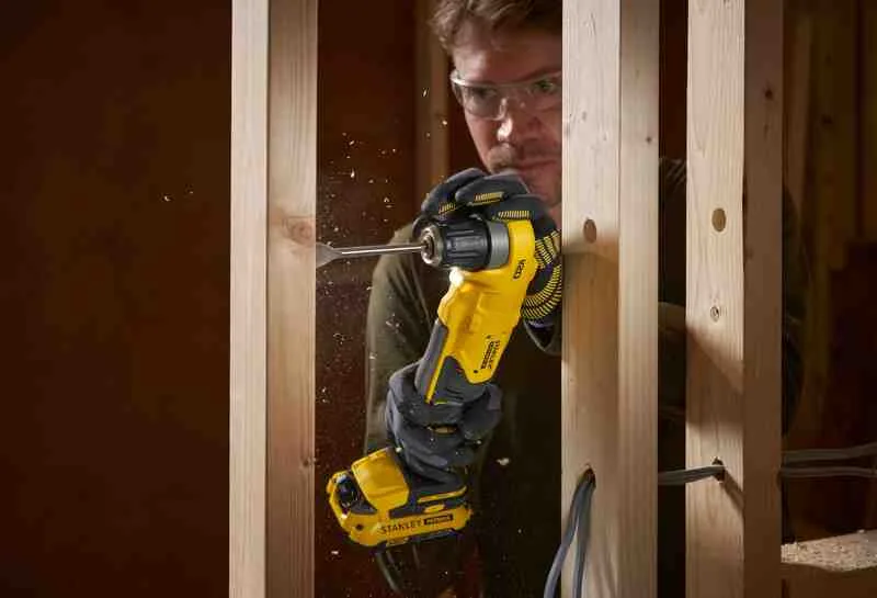 Угловая дрель STANLEY FATMAX SFMCD750B