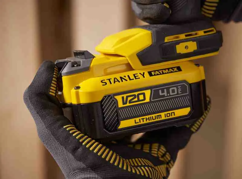 Угловая дрель STANLEY FATMAX SFMCD750B
