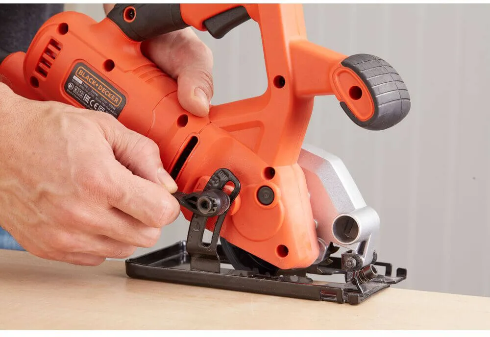 Дисковая пила сетевая BLACK+DECKER BES510