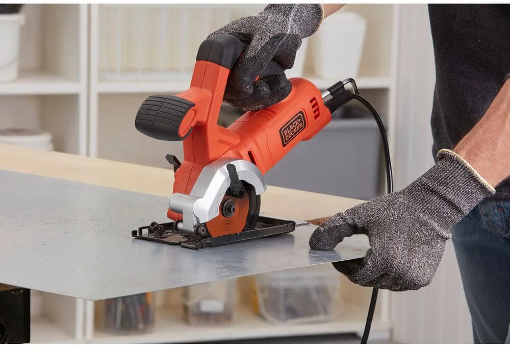 Дисковая пила сетевая BLACK+DECKER BES510