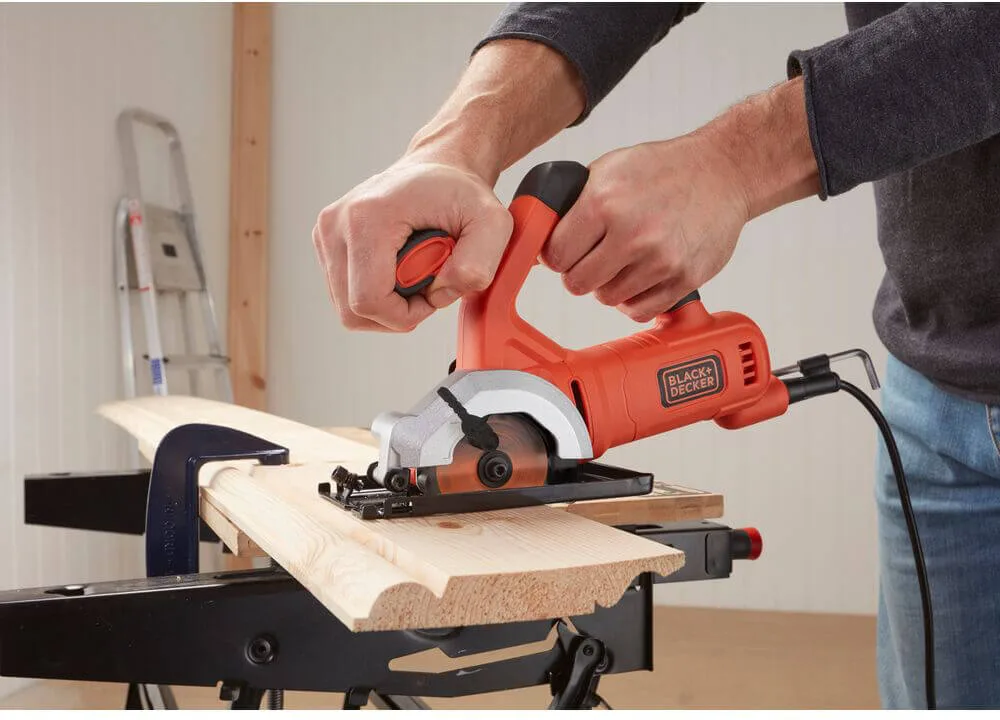 Дисковая пила сетевая BLACK+DECKER BES510