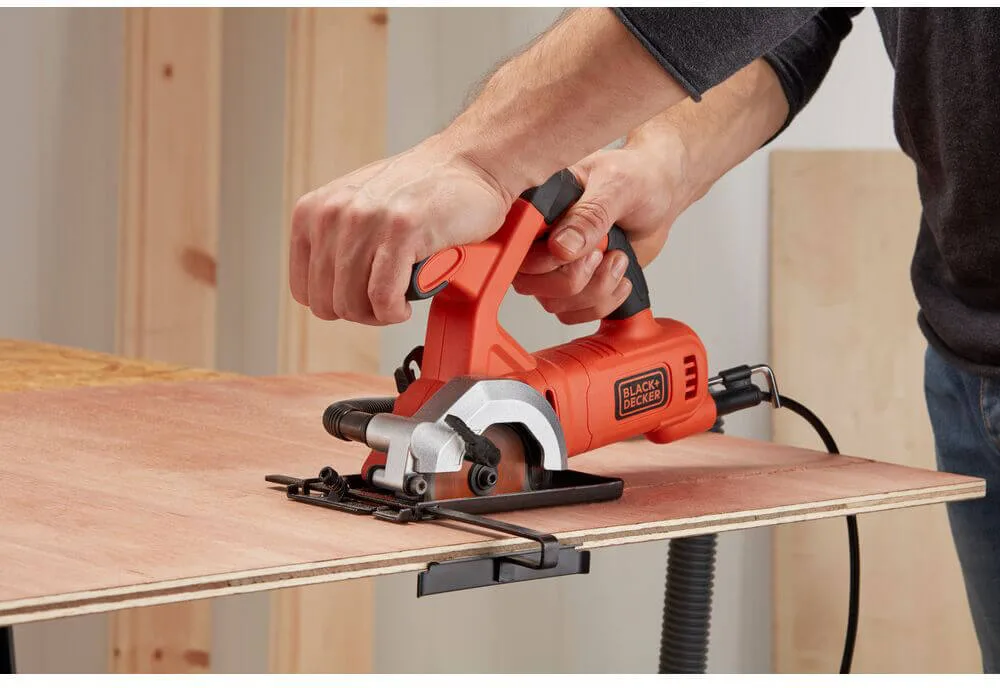 Дисковая пила сетевая BLACK+DECKER BES510
