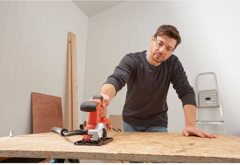 Дисковая пила сетевая BLACK+DECKER BES510