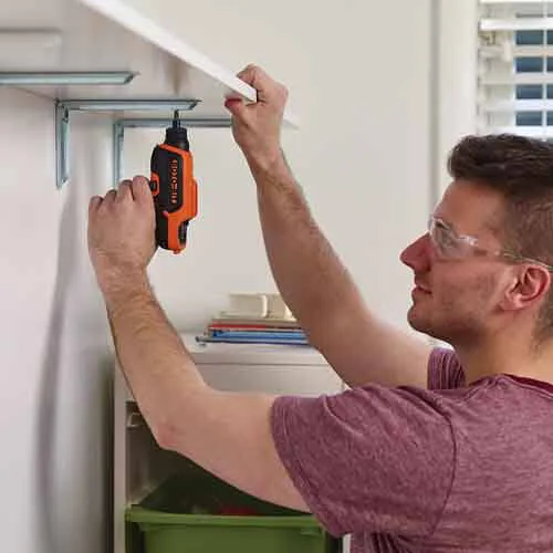 Аккумуляторная отвёртка Black&Decker CS36BST
