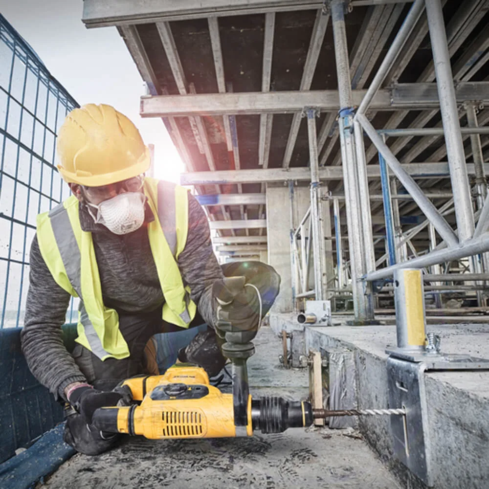 Отбойный молоток DeWalt D25810K