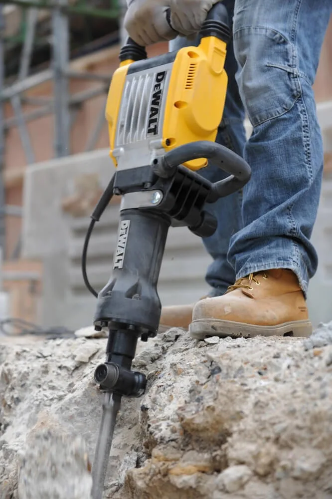 Отбойный молоток DeWalt D25961K