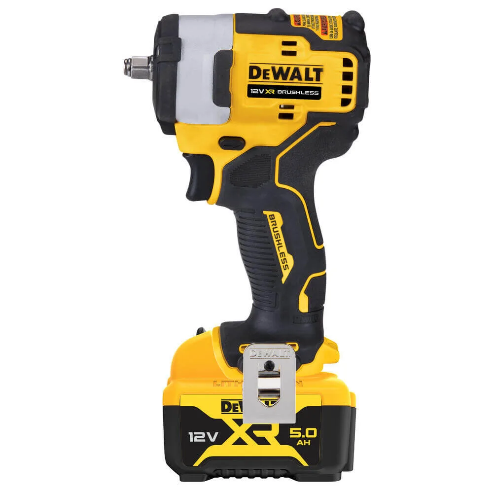 Ударный аккумуляторный бесщеточный гайковерт DeWALT DCF903P1