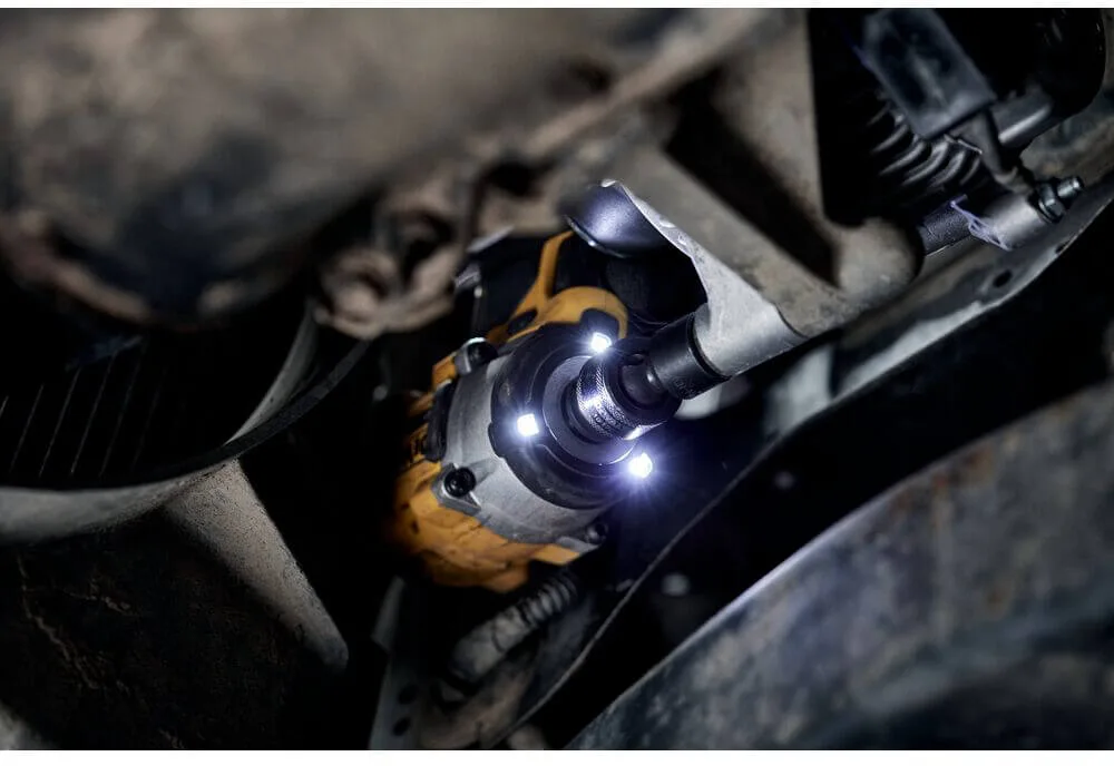 Ударный аккумуляторный бесщеточный DeWALT DCF922P2T