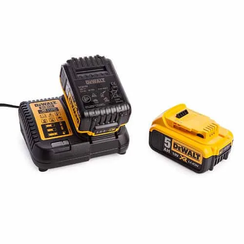 Аккумуляторная прямошлифовальная машина DeWalt DCG426P2