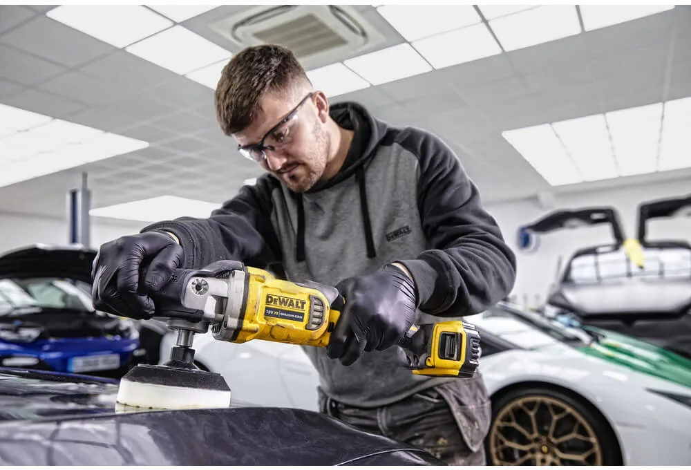 Аккумуляторная бесщеточная полировальная машина DeWALT DCM849N