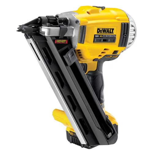 Скобозабиватель DeWalt DCN692P2