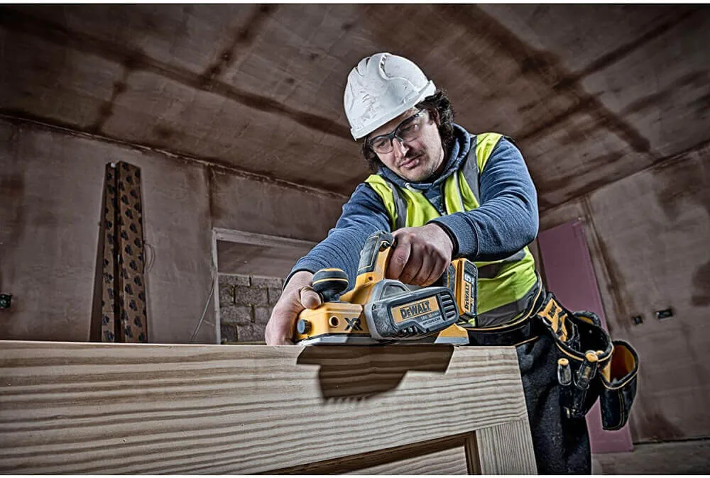 Акумуляторний рубанок DeWalt DCP580NT
