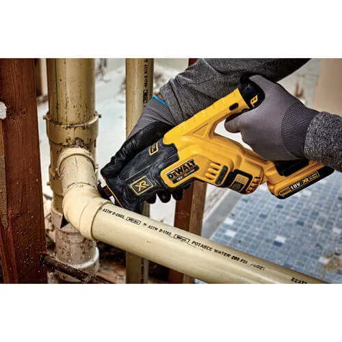 Аккумуляторная сабельная пила DeWalt DCS367NT