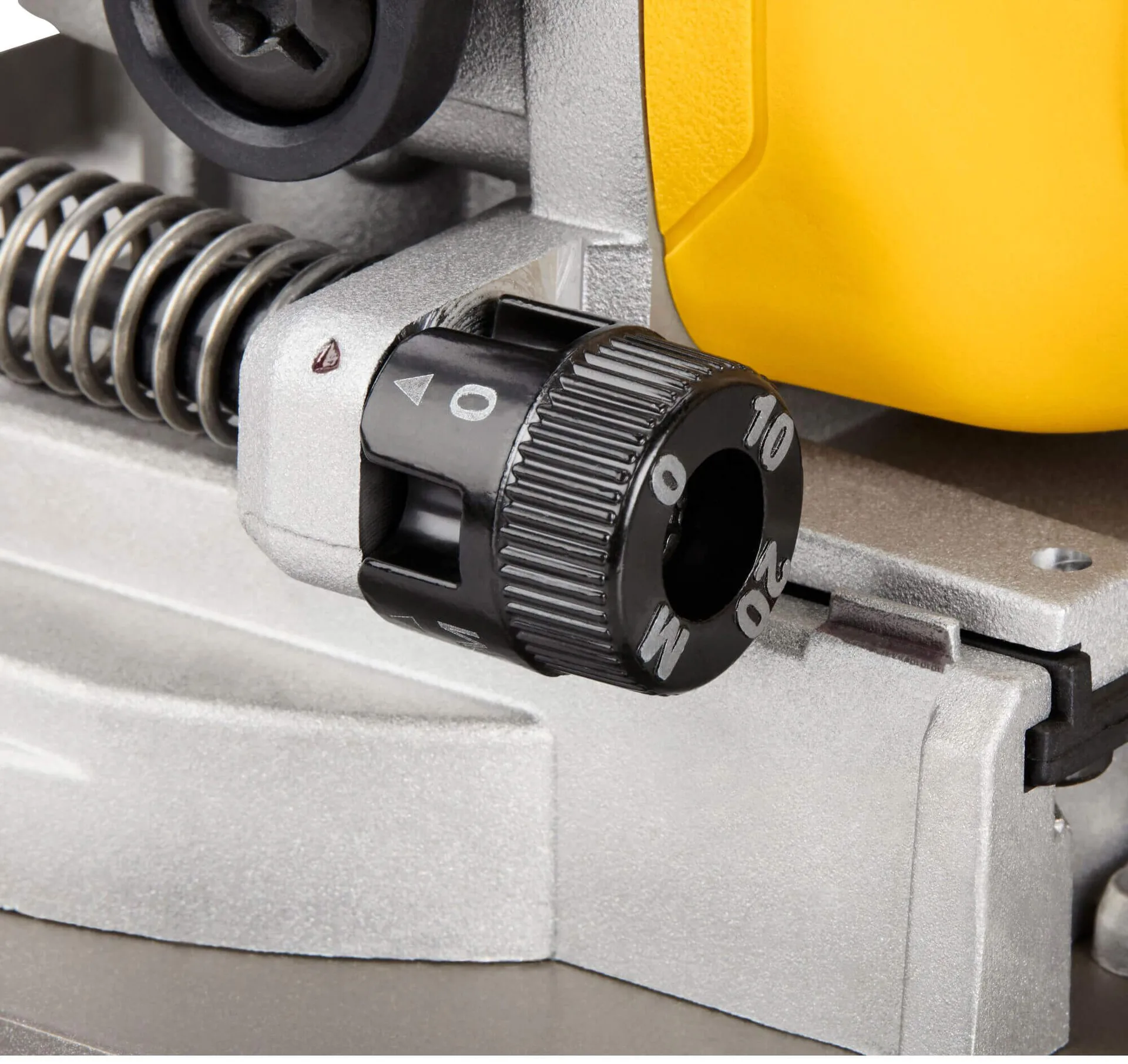 Аккумуляторная бесщеточная фрезерная машина DeWALT DCW682P2