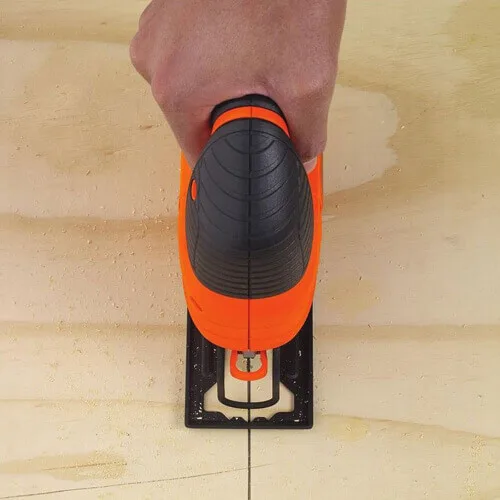 Пила лобзикова мережева BLACK+DECKER KS701E