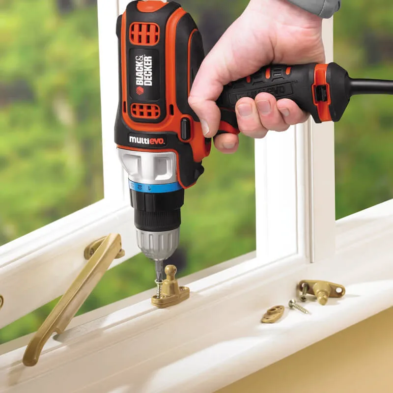 Многофункциональный инструмент Black&Decker MT350K
