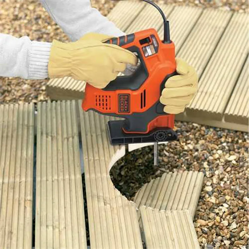 Пила електроножовка Black&Decker RS890K
