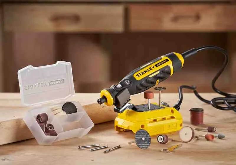 Мини-прямошлифовальная машина STANLEY FATMAX SFMCE030B