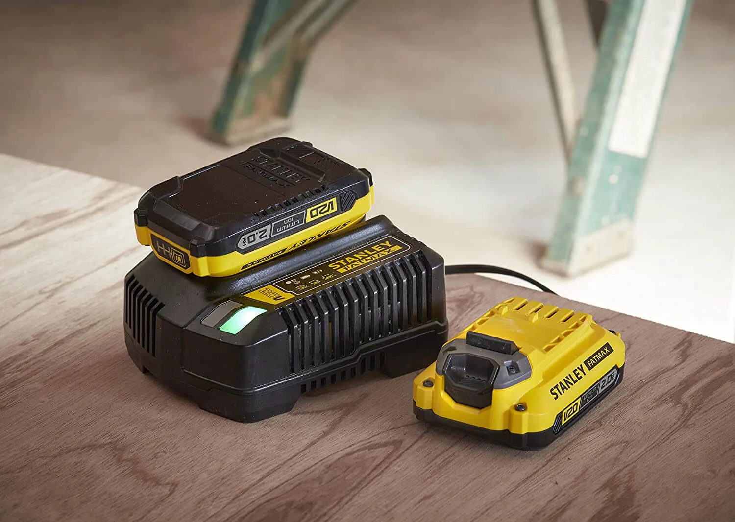 Аккумуляторный ударный гайковерт STANLEY FATMAX SFMCF810D2K