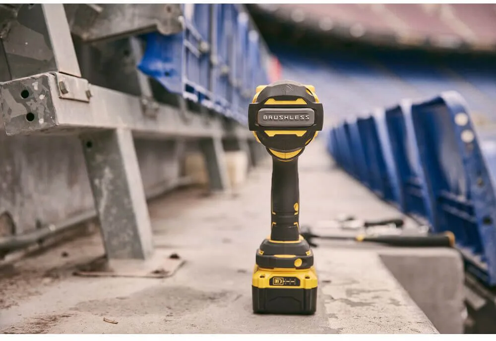 Аккумуляторный ударный гайковерт STANLEY FATMAX SFMCF940M1