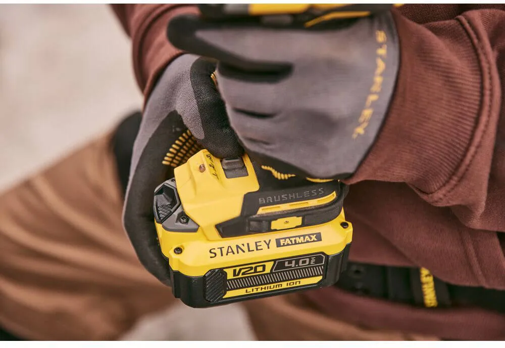 Аккумуляторный ударный гайковерт STANLEY FATMAX SFMCF940M1