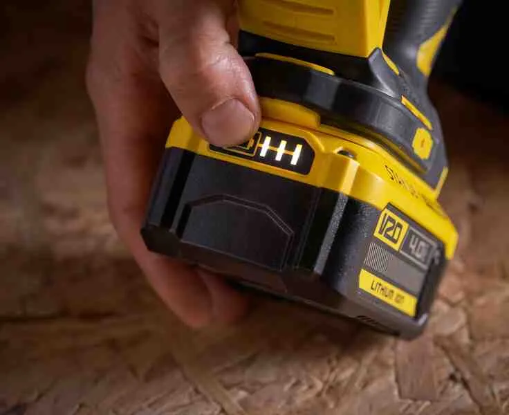 Аккумуляторная лобзиковая пила STANLEY FATMAX SFMCS650B