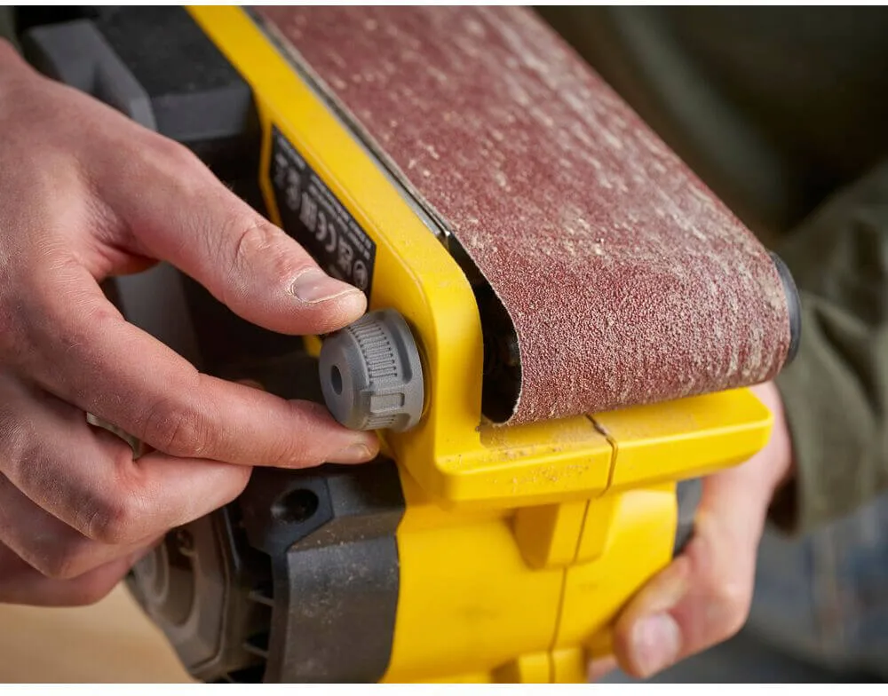 Аккумуляторная ленточная шлифовальная машина STANLEY FATMAX SFMCW223B