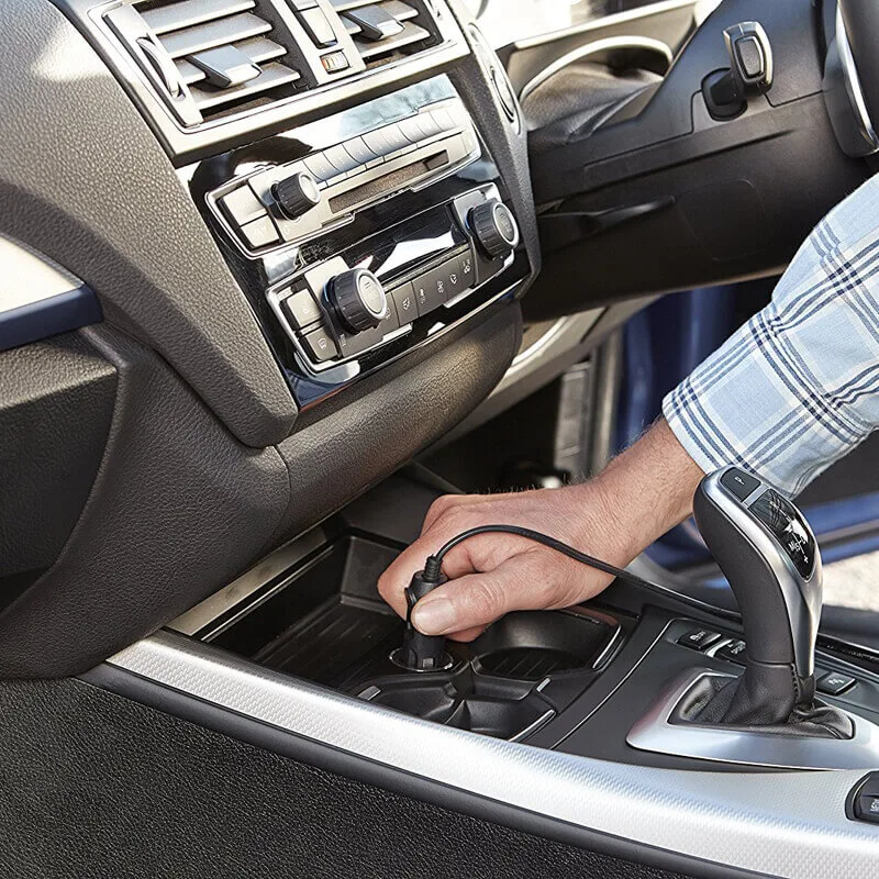 Автокомпресор Black&Decker ASI400