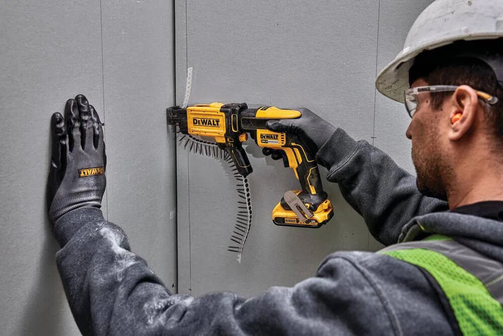 Насадка для подачи шурупов DeWALT DCF6202