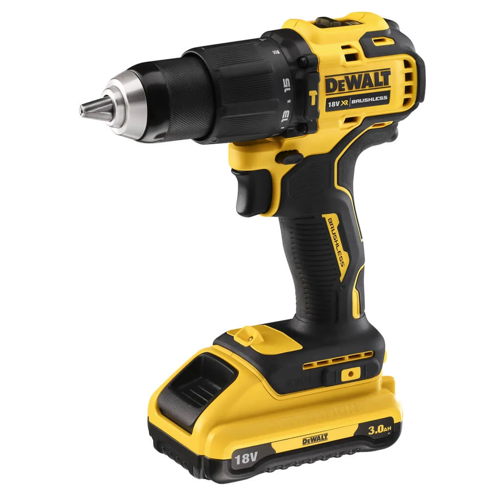 Набор из двух аккумуляторных бесщеточных инструментов DeWALT DCK2062E2T.