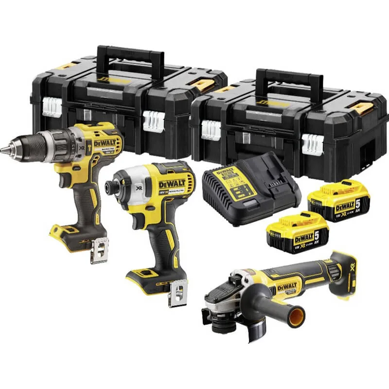 Набор из трех бесщеточных инструментов DeWALT DCK384P2T