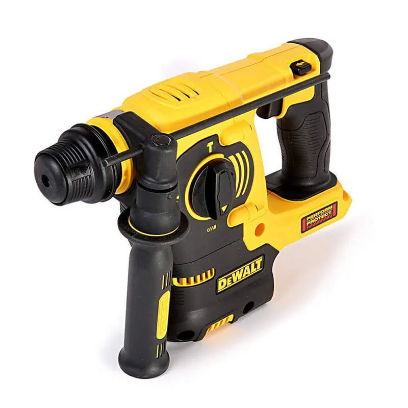 Набор из четырех бесщеточных инструментов DeWALT DCK422P3