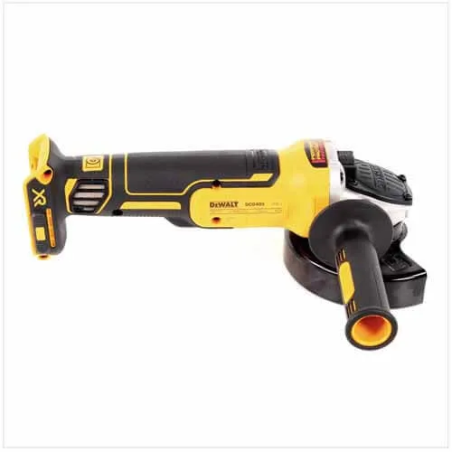 Набор из четырех бесщеточных инструментов DeWALT DCK422P3T