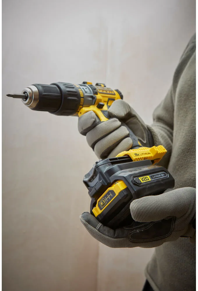 Адаптер перехідник для акумуляторної батареї V20 STANLEY FATMAX SFMCB100