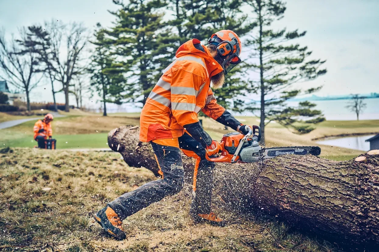 Бензопила Husqvarna 562XP II