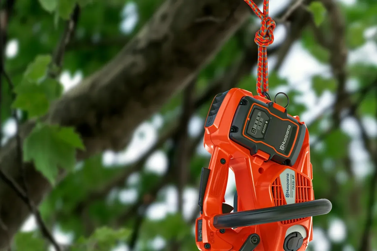 Пила Husqvarna T535iXP