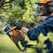 Пила Husqvarna 215i KIT (АКБ+ЗП)