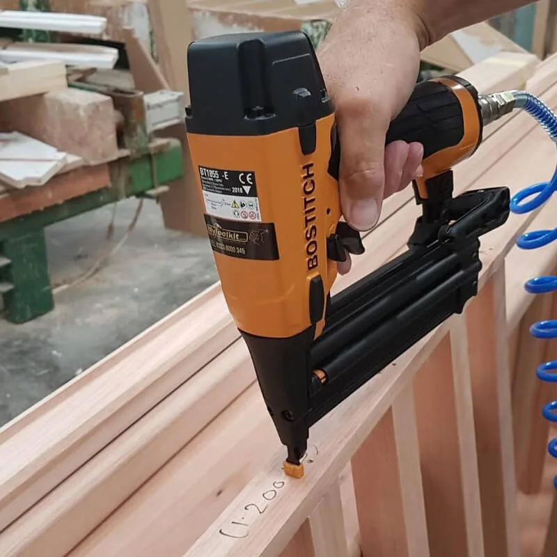Пневматический гвоздезабивной пистолет BOSTITCH BT1855-E