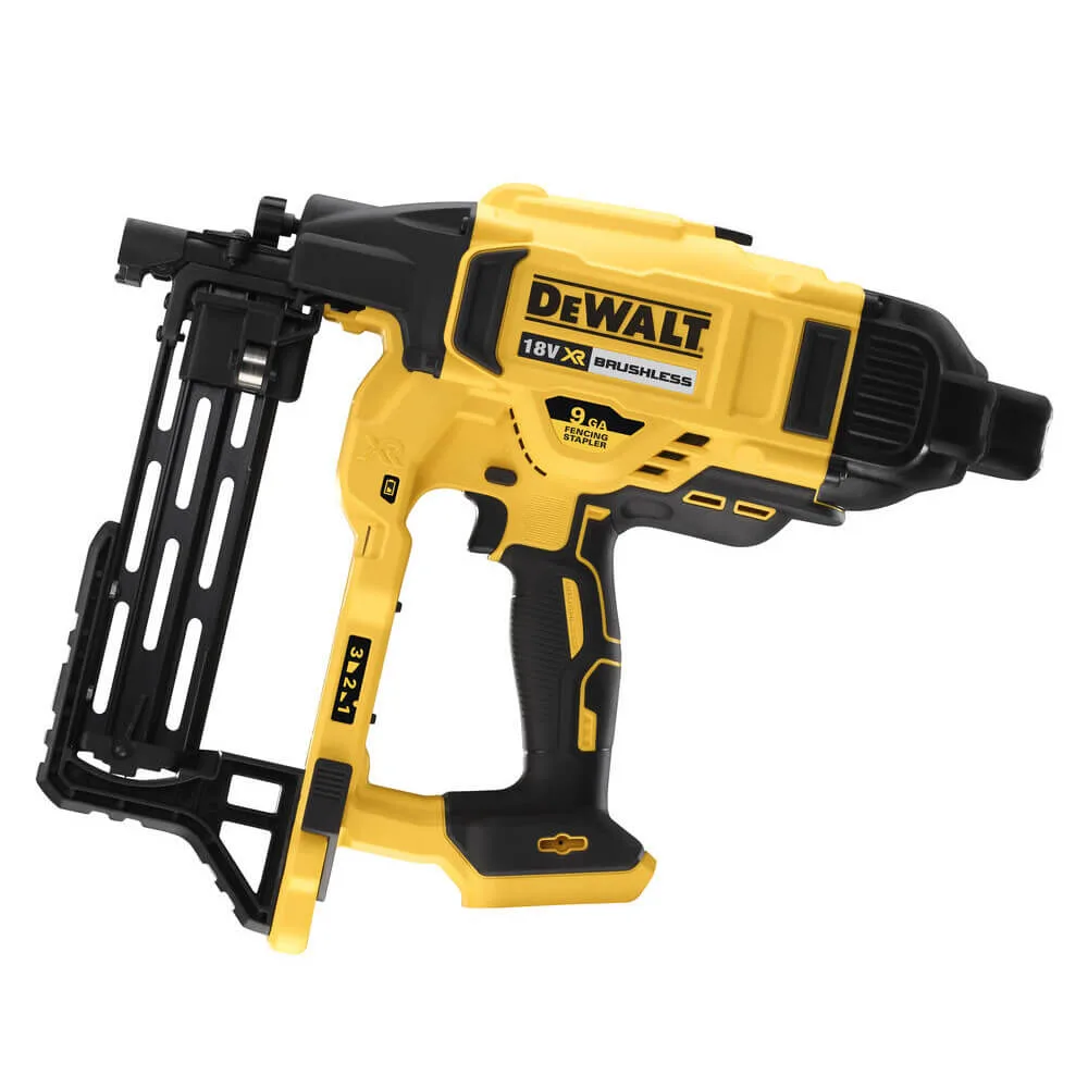 Аккумуляторный бесщеточный степлер DeWALT DCFS950P2