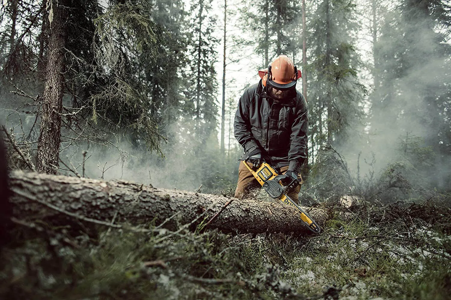 Электрическая пила DeWalt DCM575N