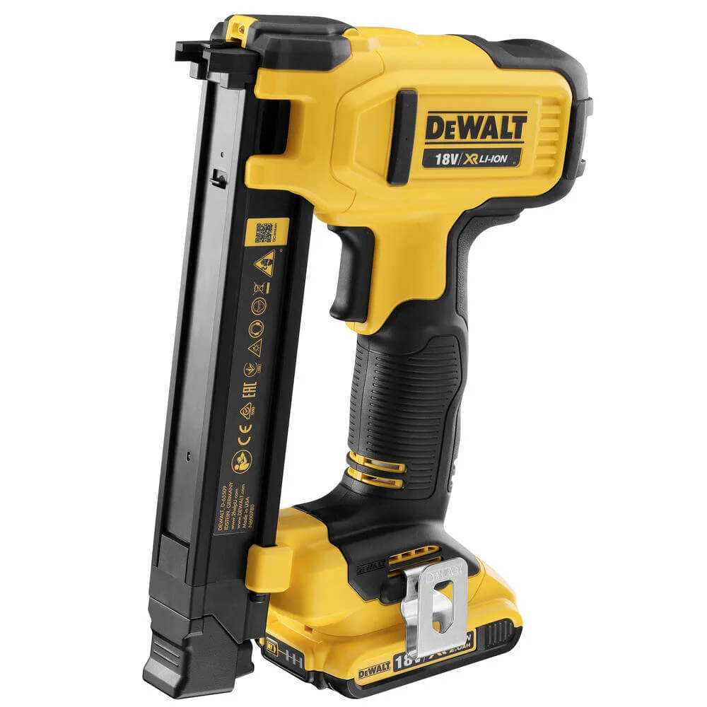 Аккумуляторный степлер DeWALT DCN701D2