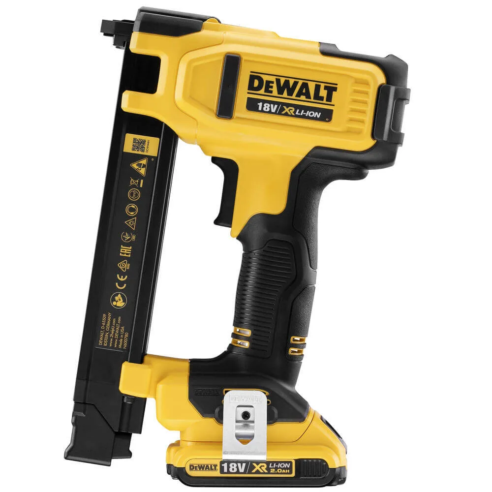 Аккумуляторный степлер DeWALT DCN701D2