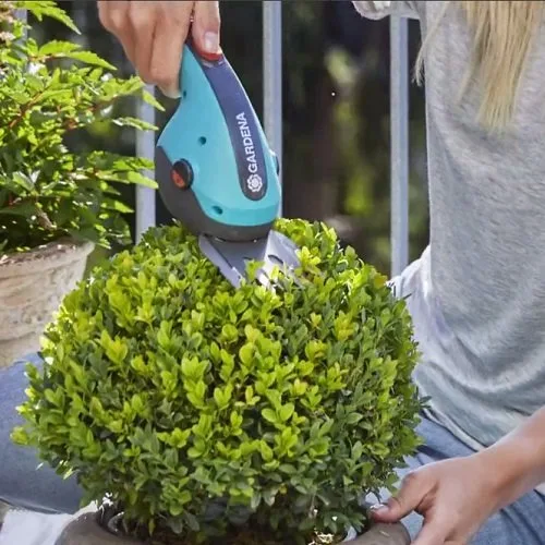 Ножиці для трав акумуляторні Gardena ClassicCut 9853-20