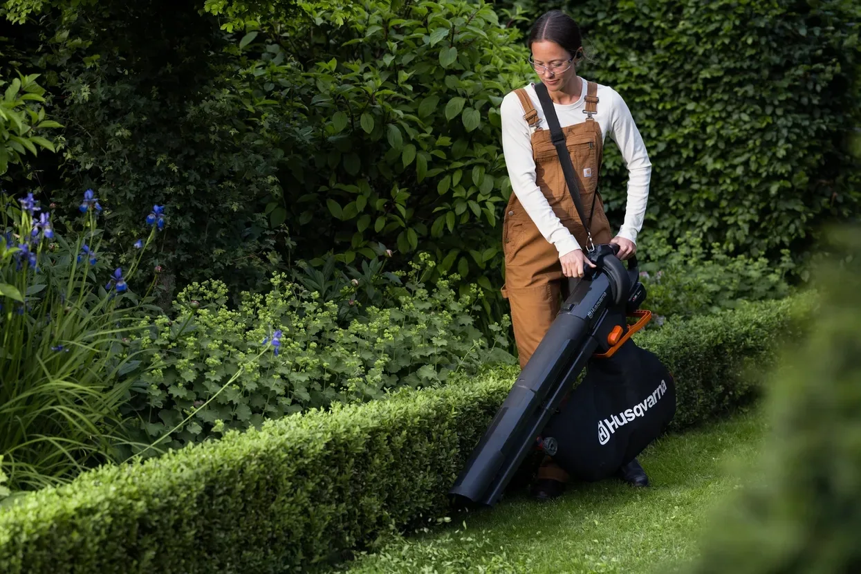 Повітродув Husqvarna Aspire BVX-P4A KIT (АКБ+ЗП)