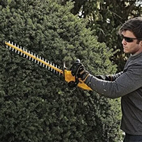 Аккумуляторный кусторез DeWalt DCM563P1