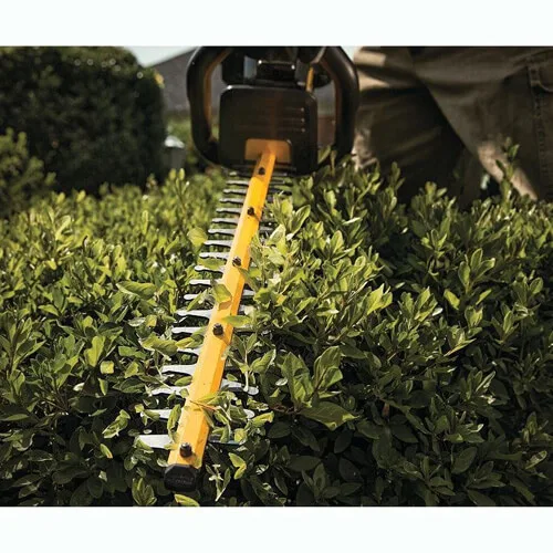 Аккумуляторный кусторез DeWalt DCM563P1