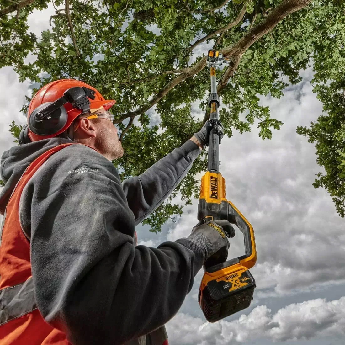 Высоторез DeWalt DCMPS567N