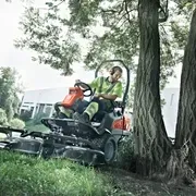 Райдер Husqvarna P 525dx + кабина