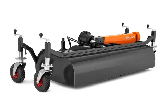 Райдер Husqvarna P 525dx + кабина